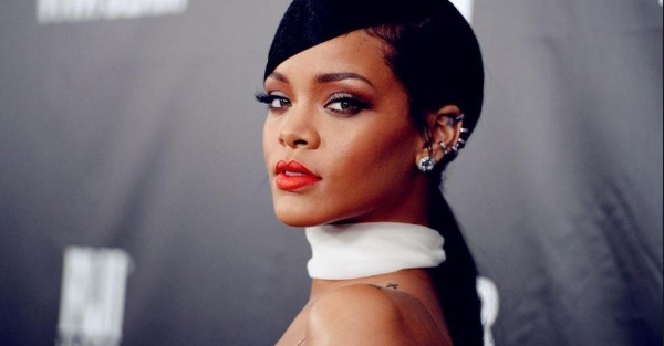 la nouvelle chanson de Rihanna ‘Sledgehammer « de Star Trek est maintenant en streaming